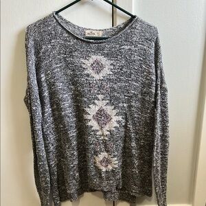 Hollister Gray Patterned Women's Sweater